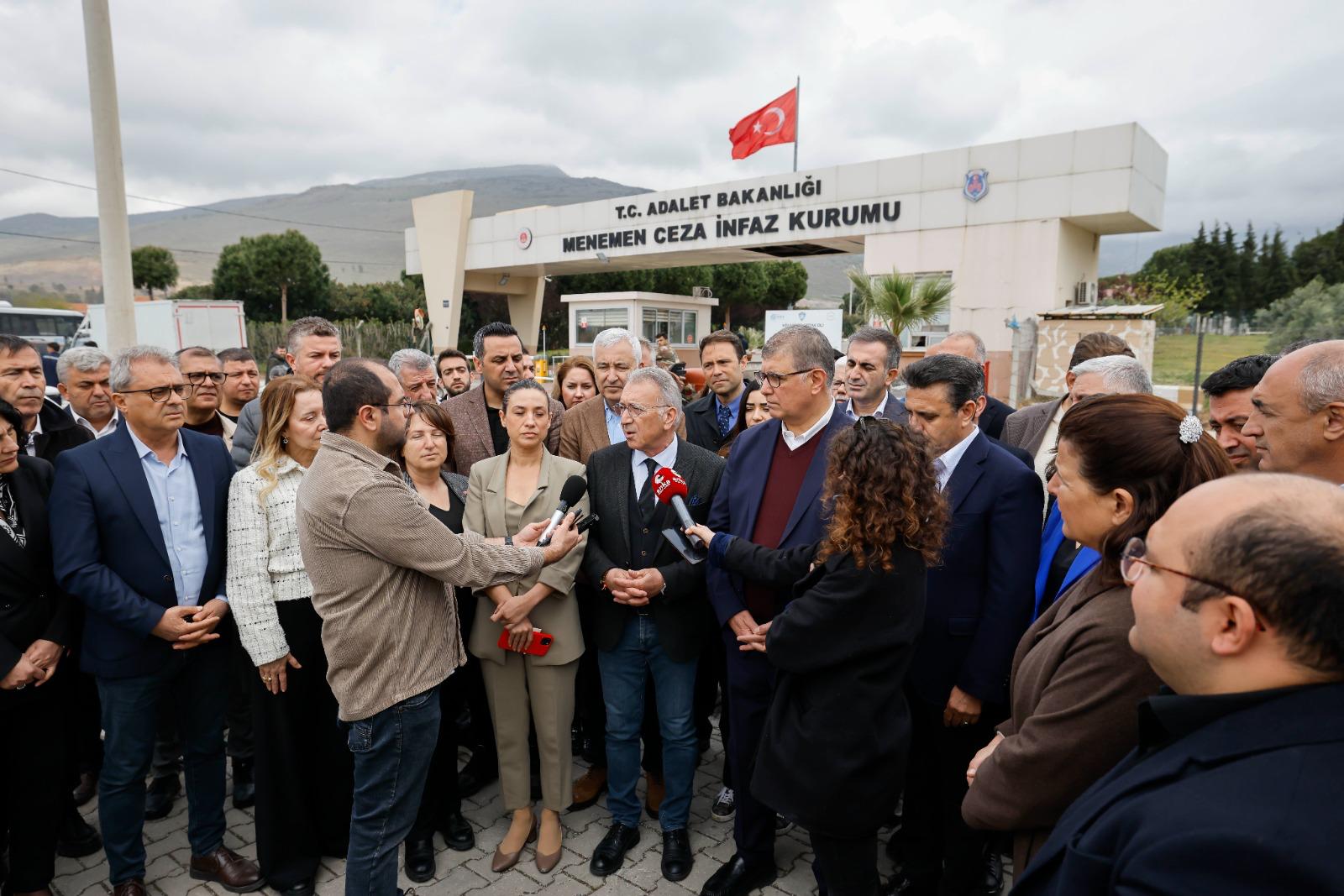 Başkan Tugay: Mücadeleyi bırakmayacağımızı herkes bilsin