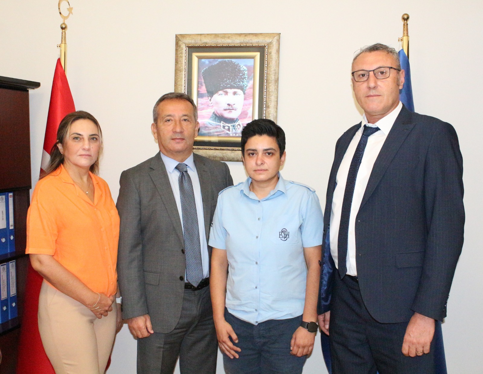 ESHOT Genel Müdürü Bozoğlu:  Kadın şoförümüze darp cezasız kalmayacak