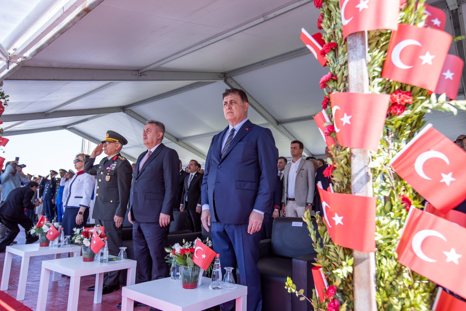 Tugay: Yaşasın Gazi Mustafa Kemal Atatürk’ün ışığı