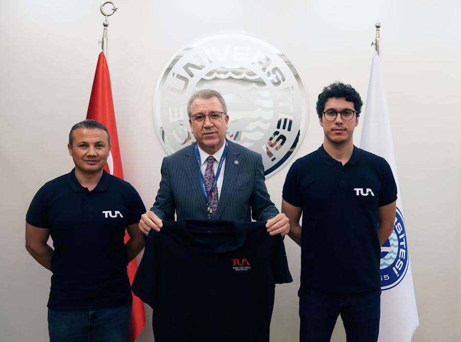 Türkiye’nin ilk uzay yolcuları Ege’de deney eğitimi aldı