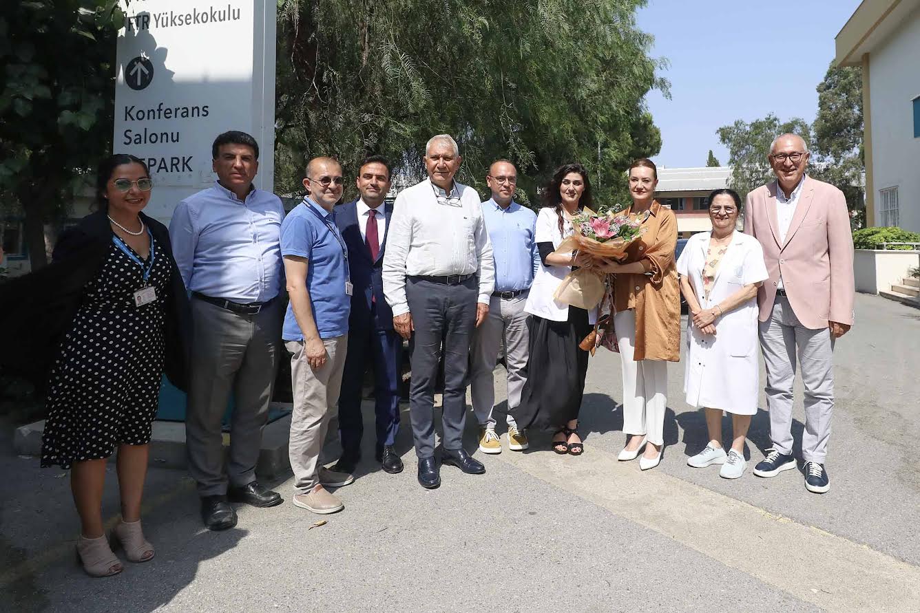 DEÜ, TÜRKİYE’NİN İLK OBEZİTE POLİKLİNİĞİNİ AÇTI