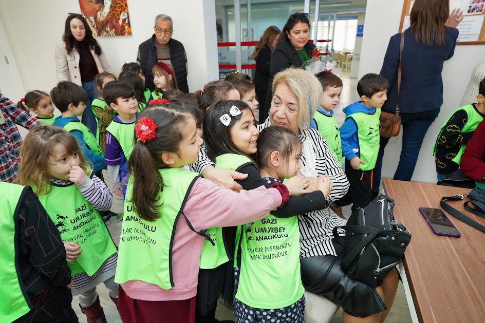 Ata Evi’nde fidanlar ile çınarlar buluştu