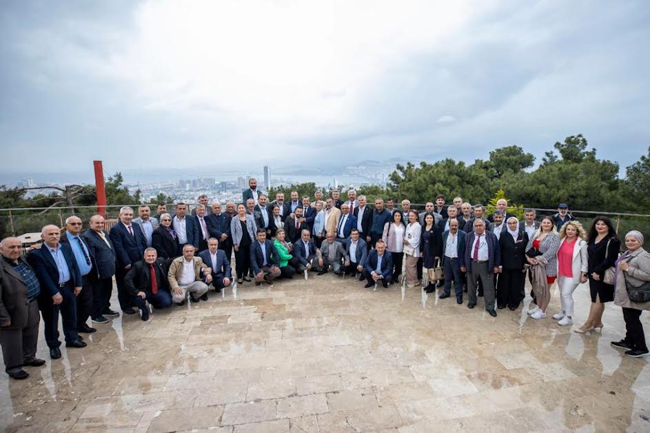 Batur: Muhtarlarımız her türlü övgüye layık