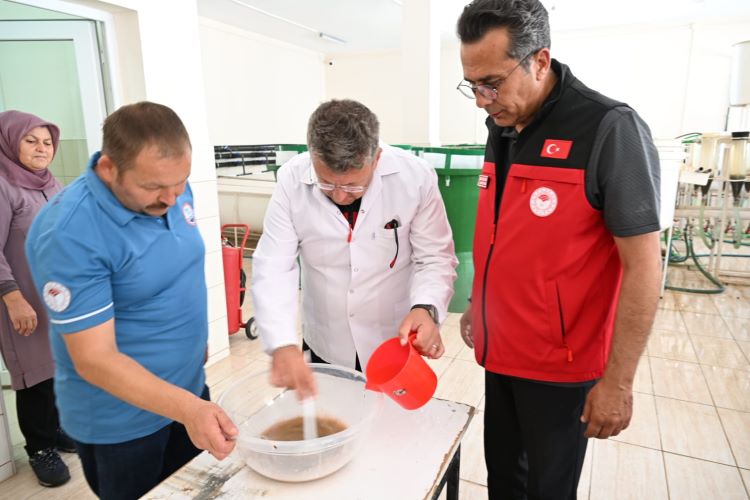 Ürkmez’de Geleceğe Can Katıyorlar…