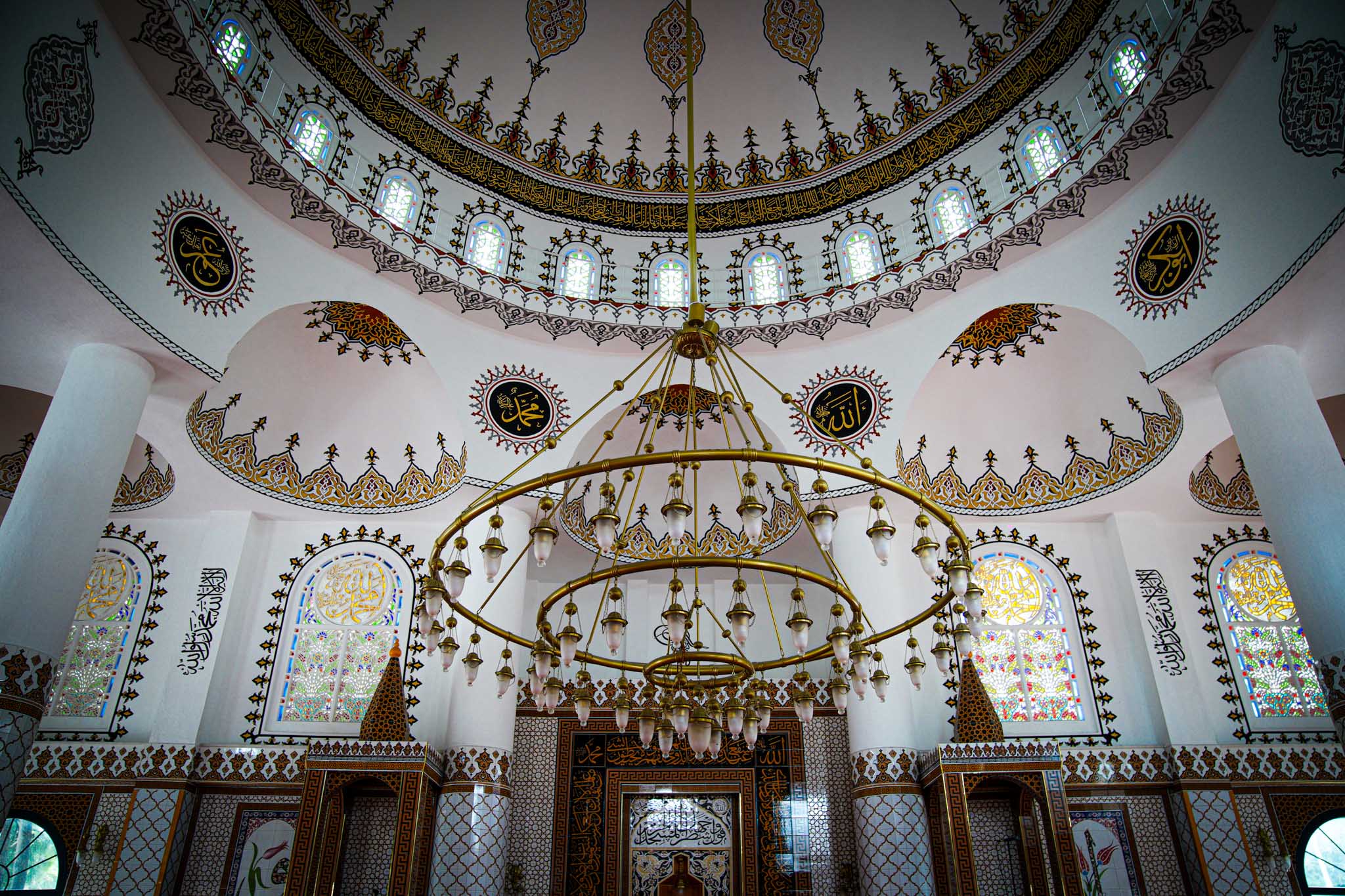 Aliağa’da Ramazan Öncesi İbadethane Temizliği