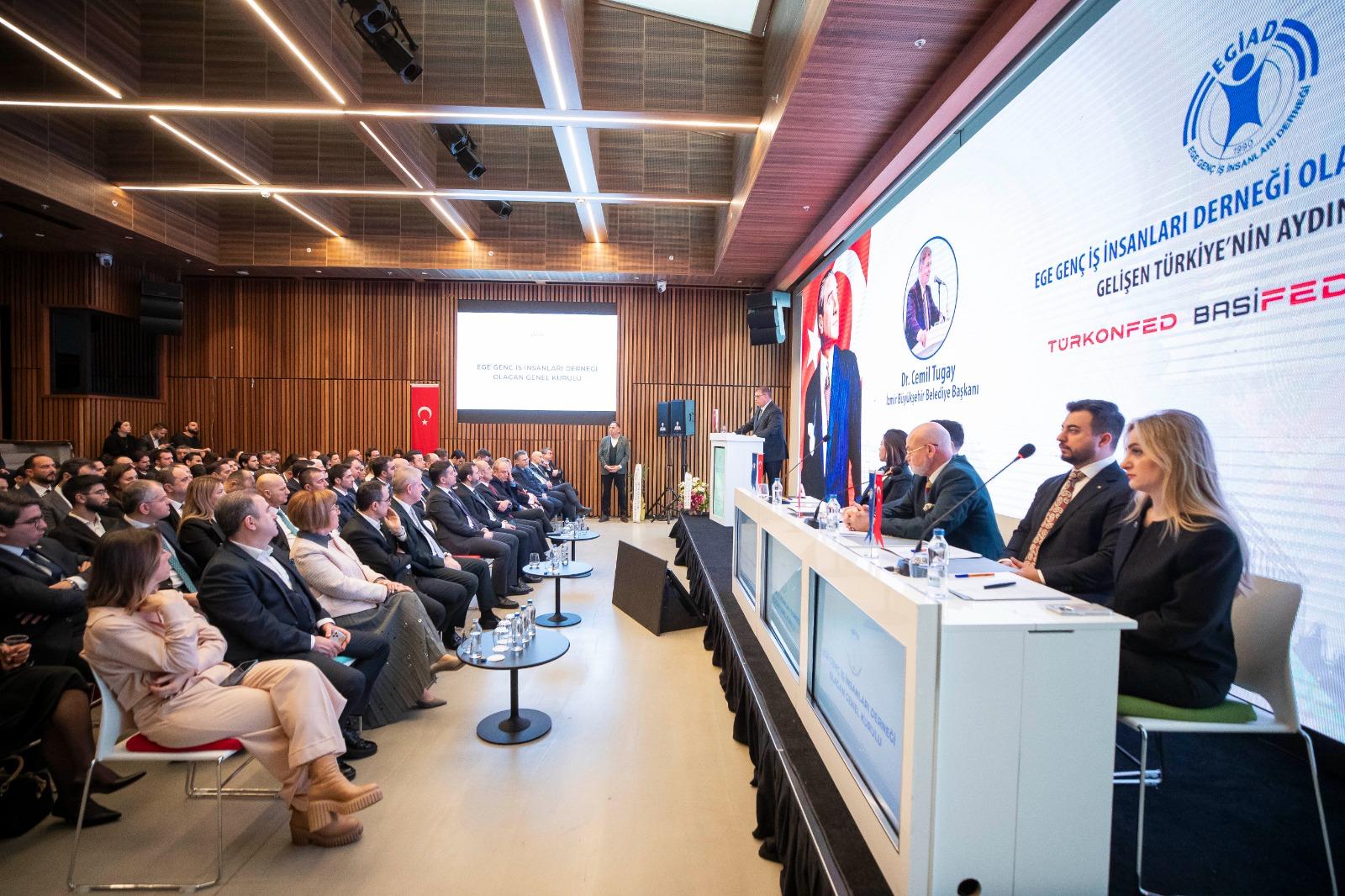 Başkan Dr. Cemil Tugay: Umudumuz gençler