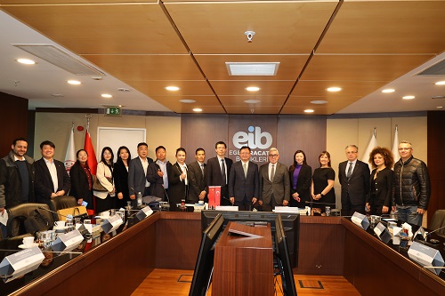 Çinlilere çağrı;“Türkiye’ye ihracatınızın yarısı kadar Türkiye’den ithalat yapın, yarısı kadar da Türkiye’ye yatırım yapın”