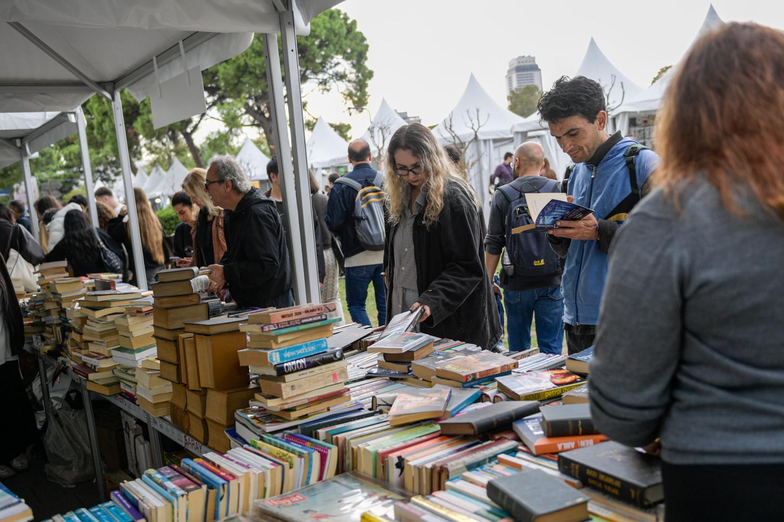 Kültürpark’ta İzmir Kitap Fuarı rüzgarı