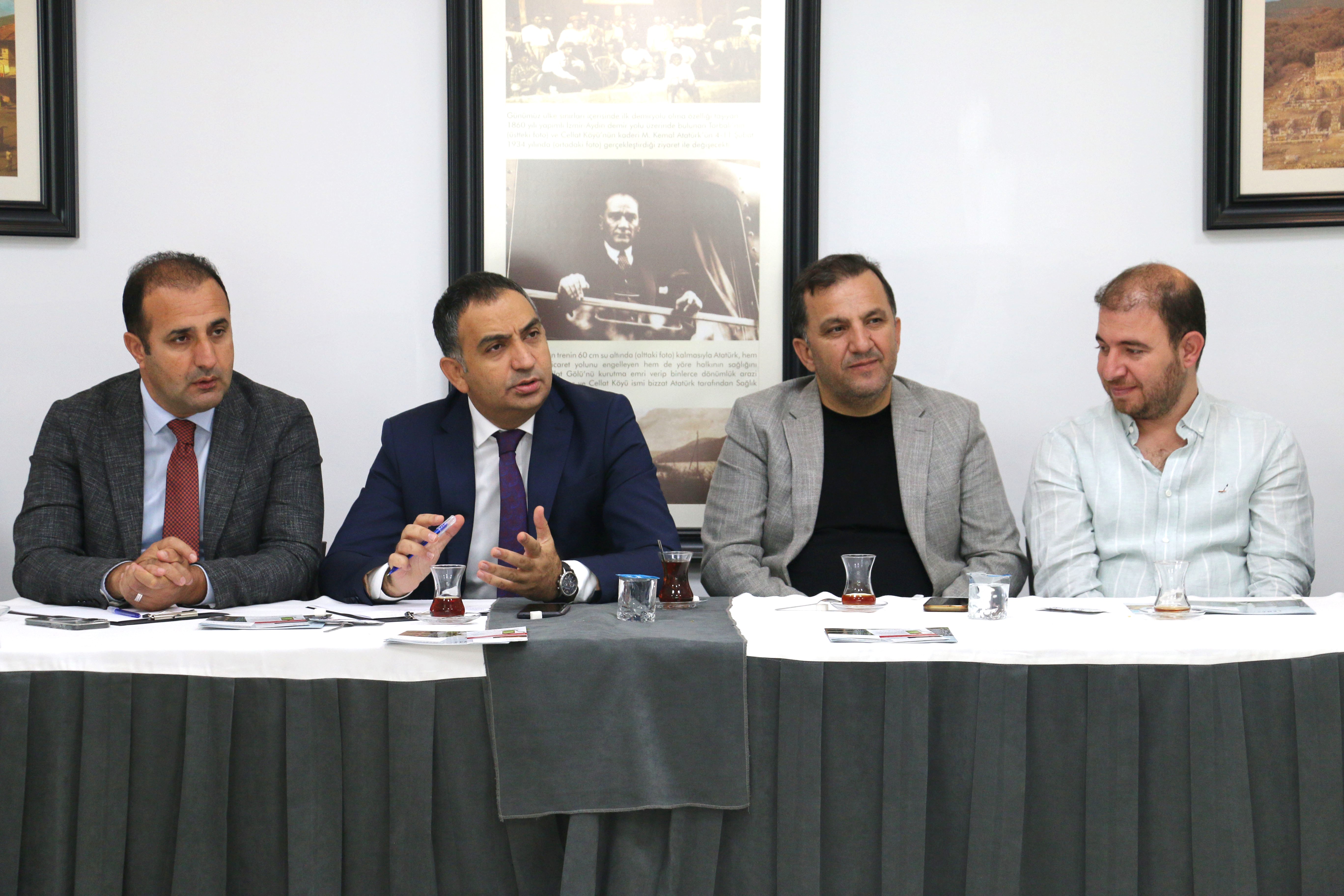 Ara Eleman Sorununu Çözmeliyiz