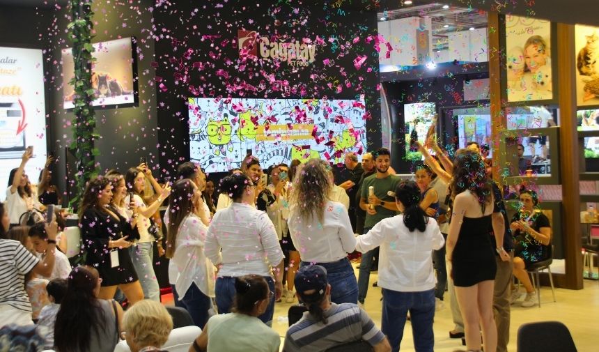 -PET İZMİR 2024'te görkemli kapanış