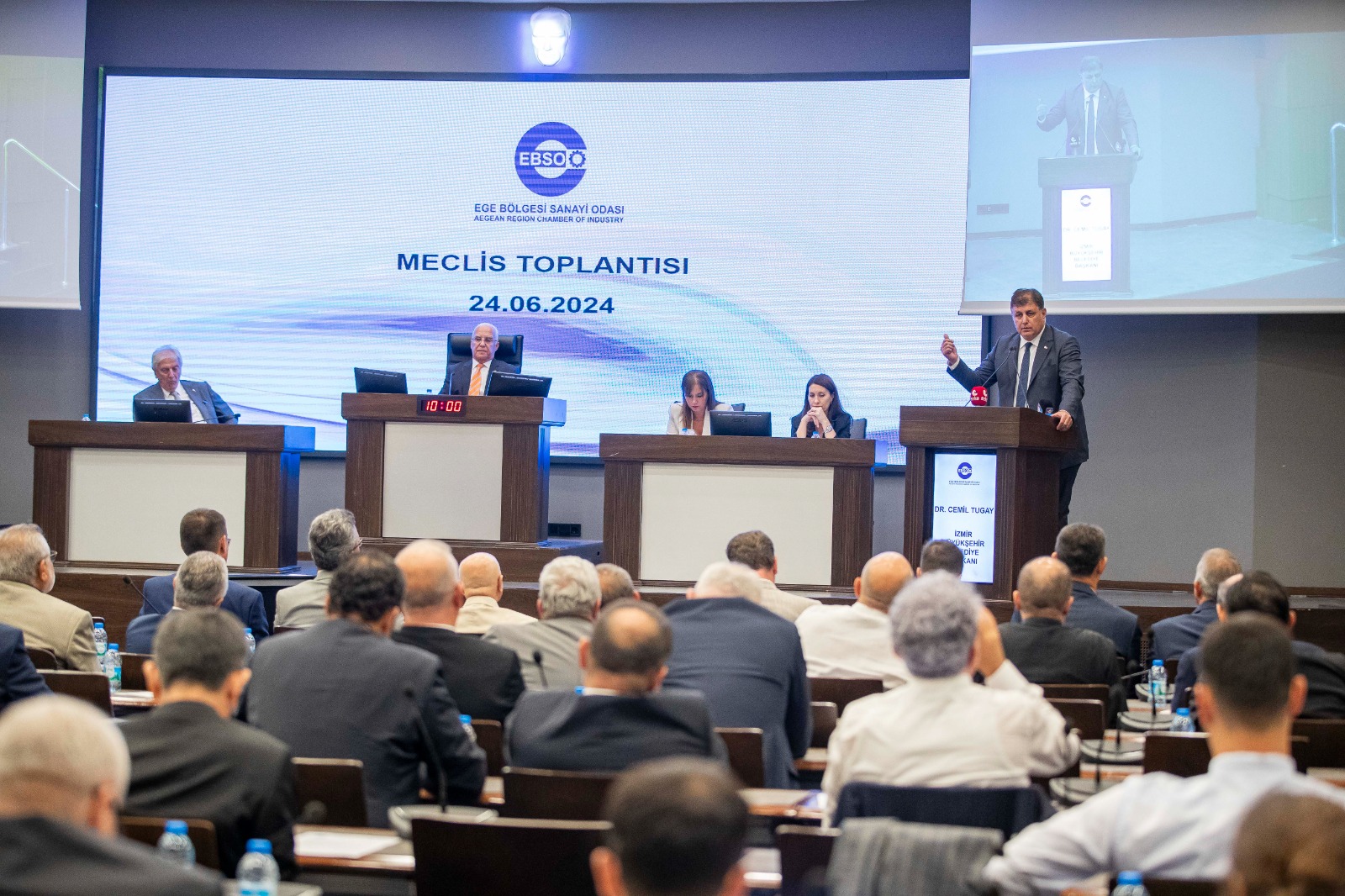 Başkan Tugay: Kamu kaynaklarını korumak benim görevim