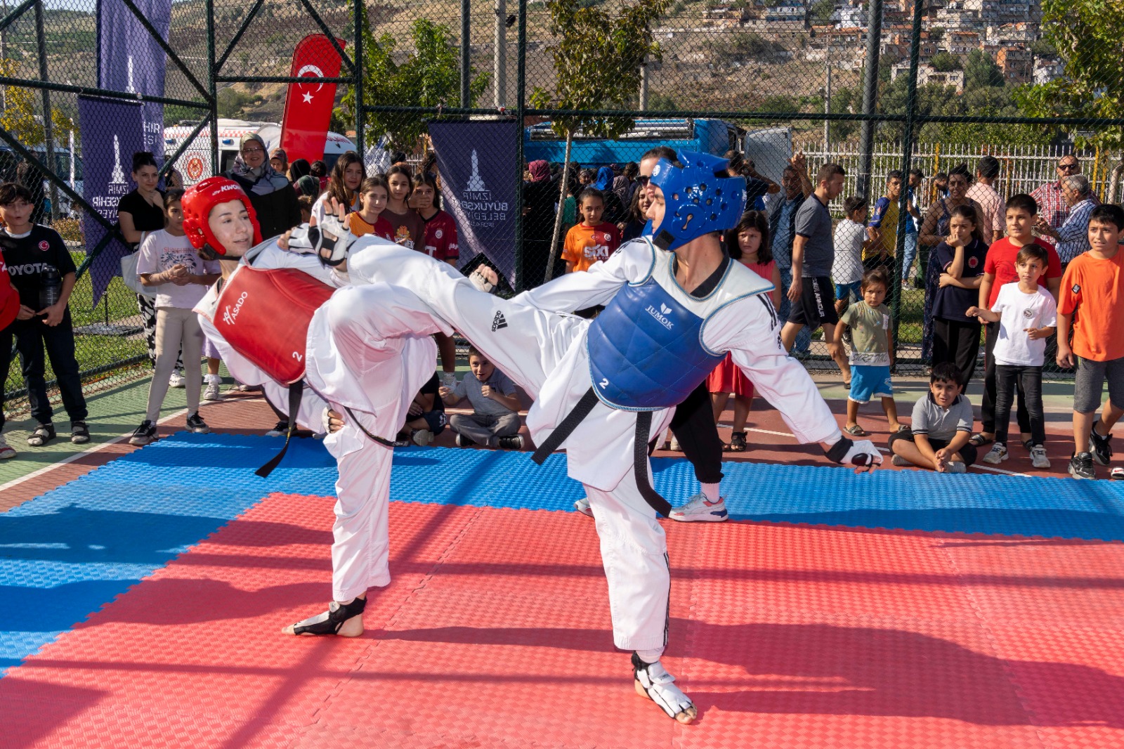 “Mahallede Eğlence Var”