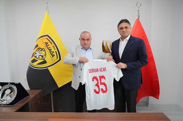 Aliağaspor FK, Şampiyonluk Kupasını Aldı