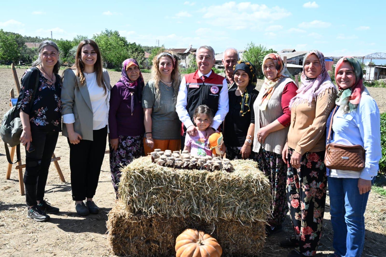 İzmir İl Tarım ve Orman Müdürü Mustafa Şahin: Yeni Bitkisel Üretim Destekleme Modeli İzmirli Üreticilere Hayırlı Olsun”