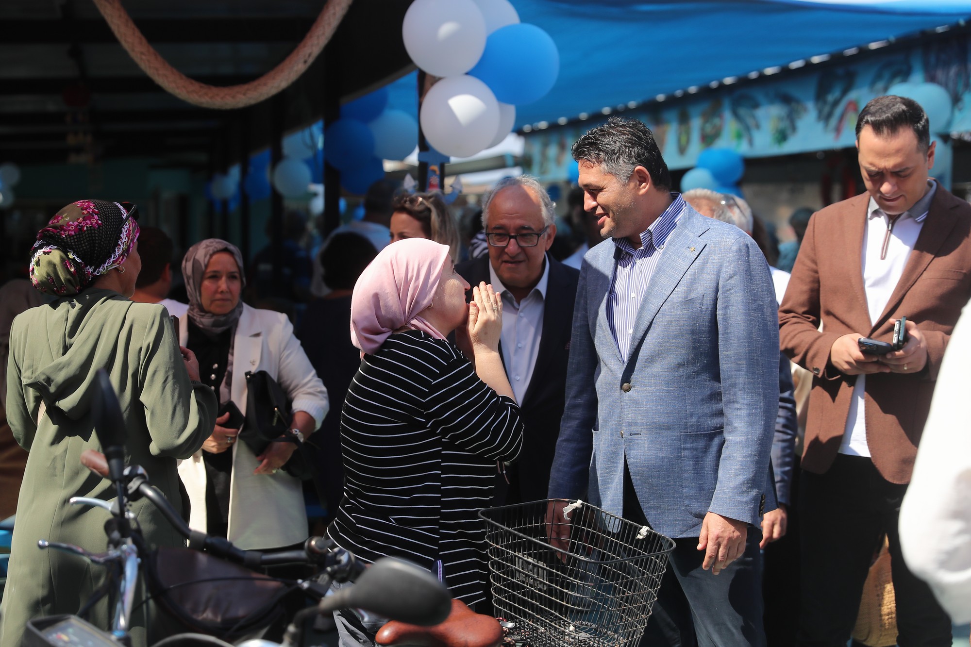 Aliağa’da Balık Sezonu Balık Ekmek Şenliği İle Kutlandı