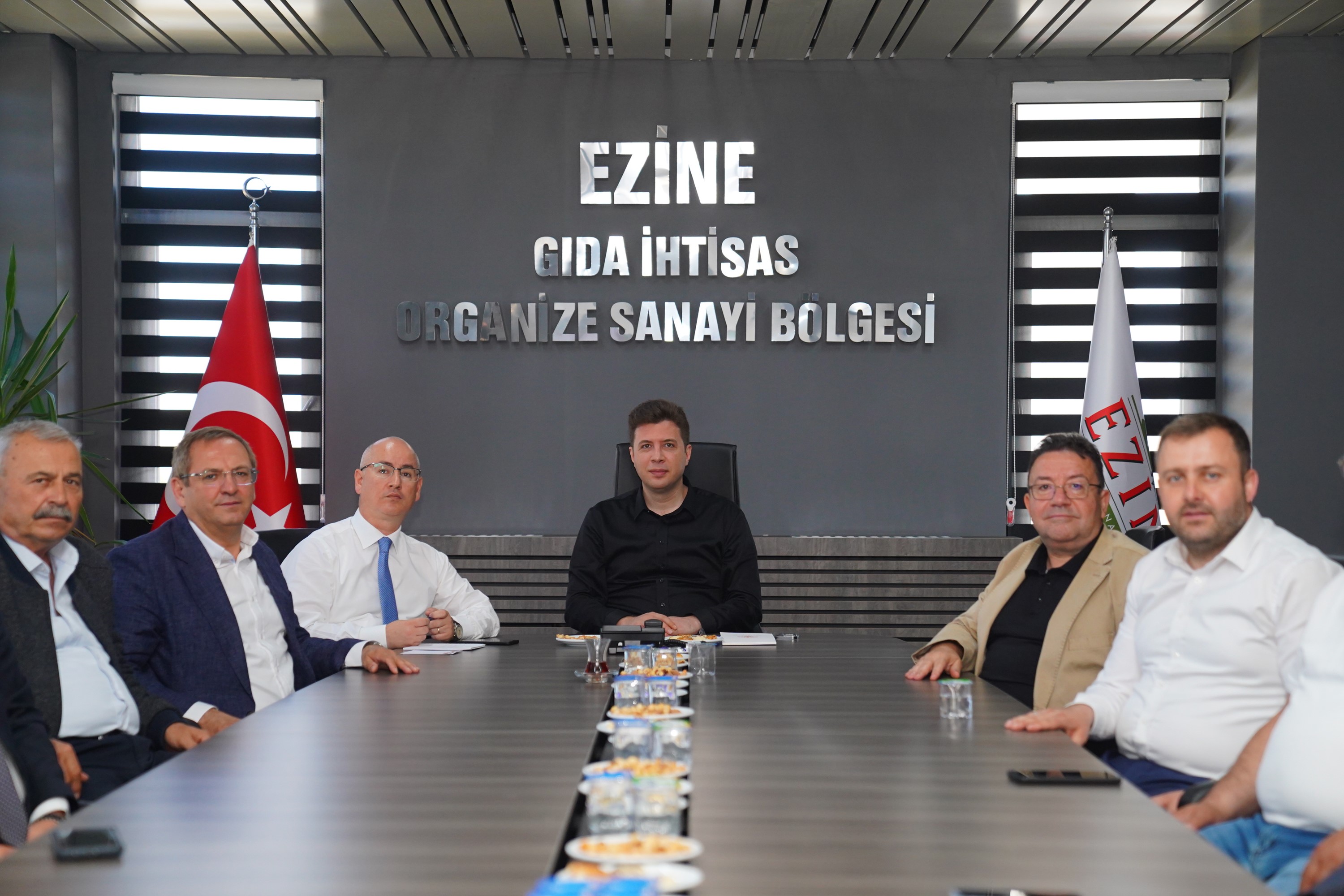 AYVALIK VE EZİNE GIDA OSB’LERİ ARASINDA BİLGİ ALIŞVERİŞİ