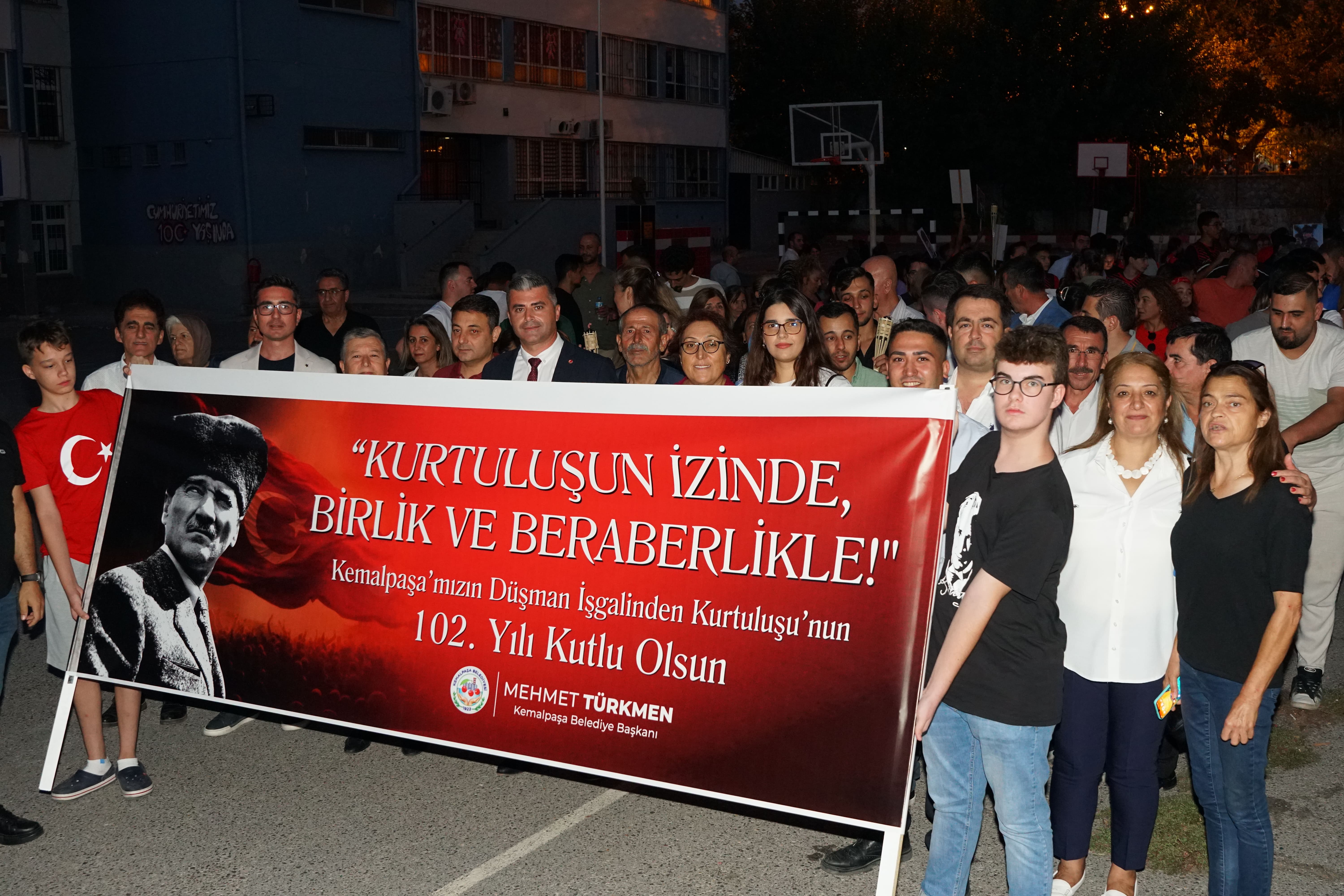 KEMALPAŞA’DA KURTULUŞUN 102’NCİ YILI KUTLANDI