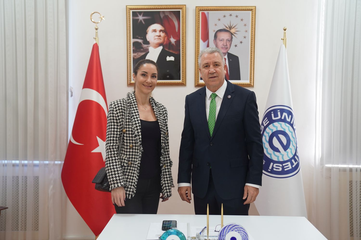 Bu proje ile geri dönüşümlü giysilerin özellikleri üretim öncesinde tahminlenecek