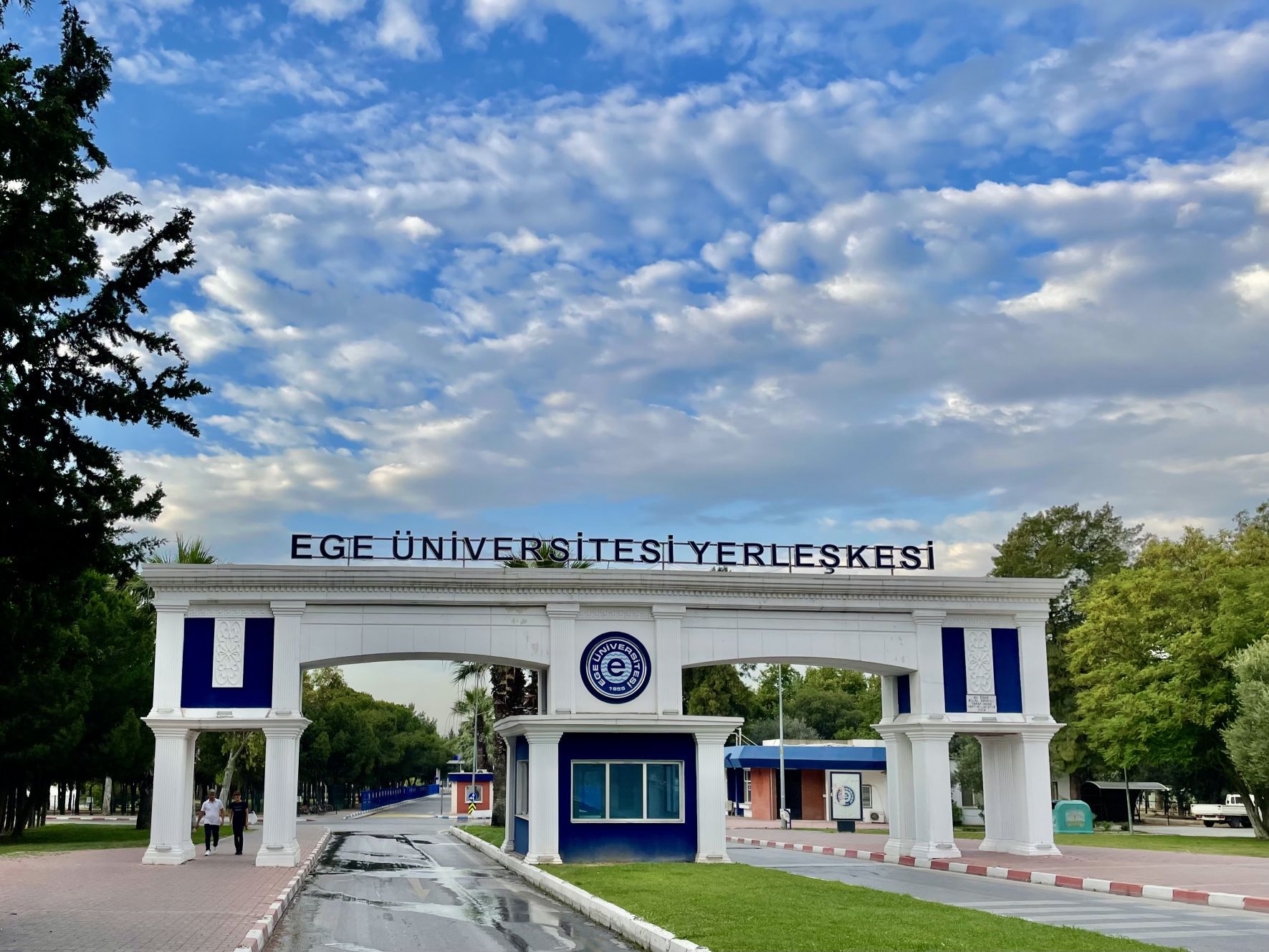 Özbekistan’da ‘Uluslararası Türk Devletleri Üniversitesi’ kuruldu.  Ege Üniversitesi, Uluslararası Türk Devletleri Üniversitesi bünyesinde bölüm açacak
