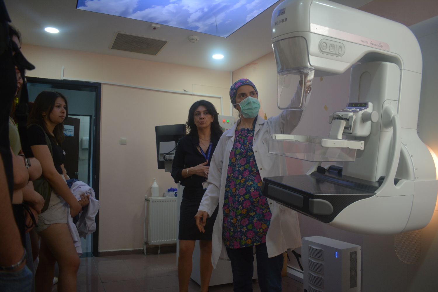 EÜ’den “Ulusal Kanser Haftası” Paneli.  Doç. Dr. Fatma Sert “Kanserden korkmuyoruz, geç kalmaktan korkuyoruz”