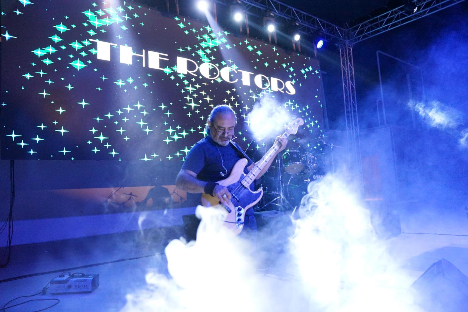 Egeli öğrenciler yeni akademik yıla şenlikle “Merhaba” dedi