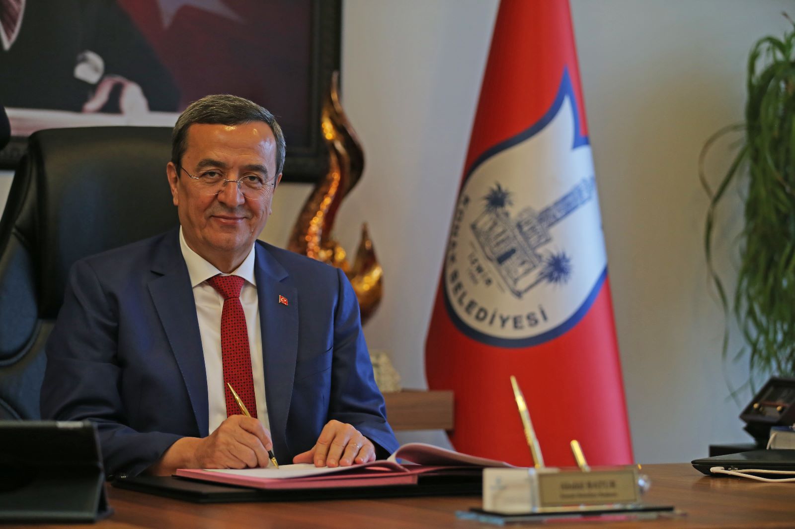 Konak’ın 5 buçuk milyonluk iki projesi yola çıktı