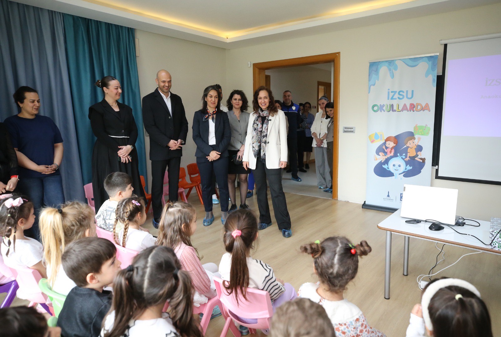 Karşıyaka’da miniklere su tasarrufu eğitimi