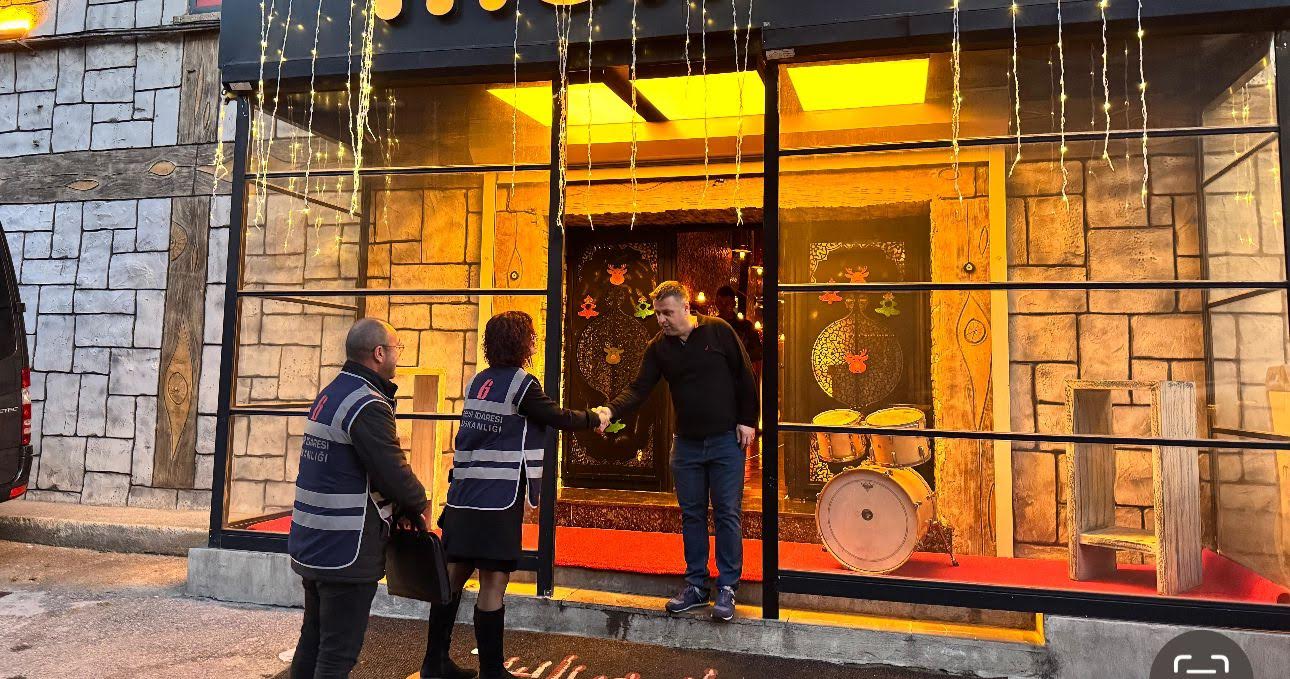 Hazine ve Maliye Bakanlığı Gelir İdaresi Başkanlığı İzmir Defterdarı Ömer ALANLI tarafından  yıl sonunda gerçekleştirilen denetim faaliyetleri ile ilgili yapılan açıklama;