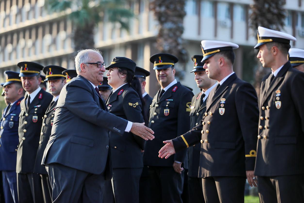 Büyük Önderimizi Saygı, Sevgi ve Özlemle Anıyoruz