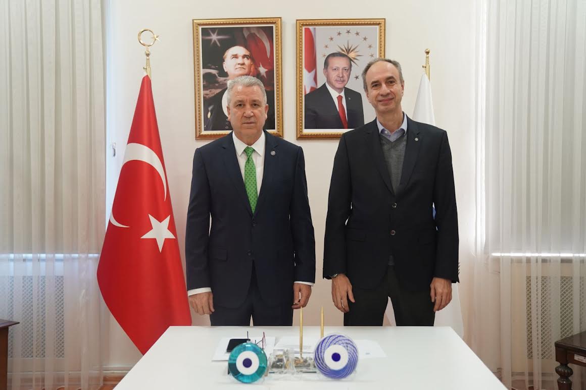   Egeli akademisyenler, hurda incirlerden bakteriyel selüloz üretimi ile ekonomiye katkı sağlayacak