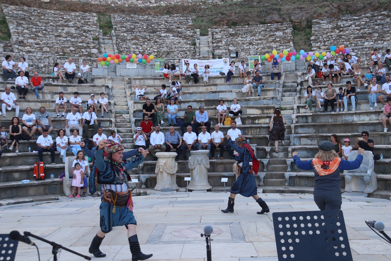 İzmir İl Milli Eğitim Müdürlüğü TÜBİTAK Projeleri İle Yeni Ufuklar Açıyor