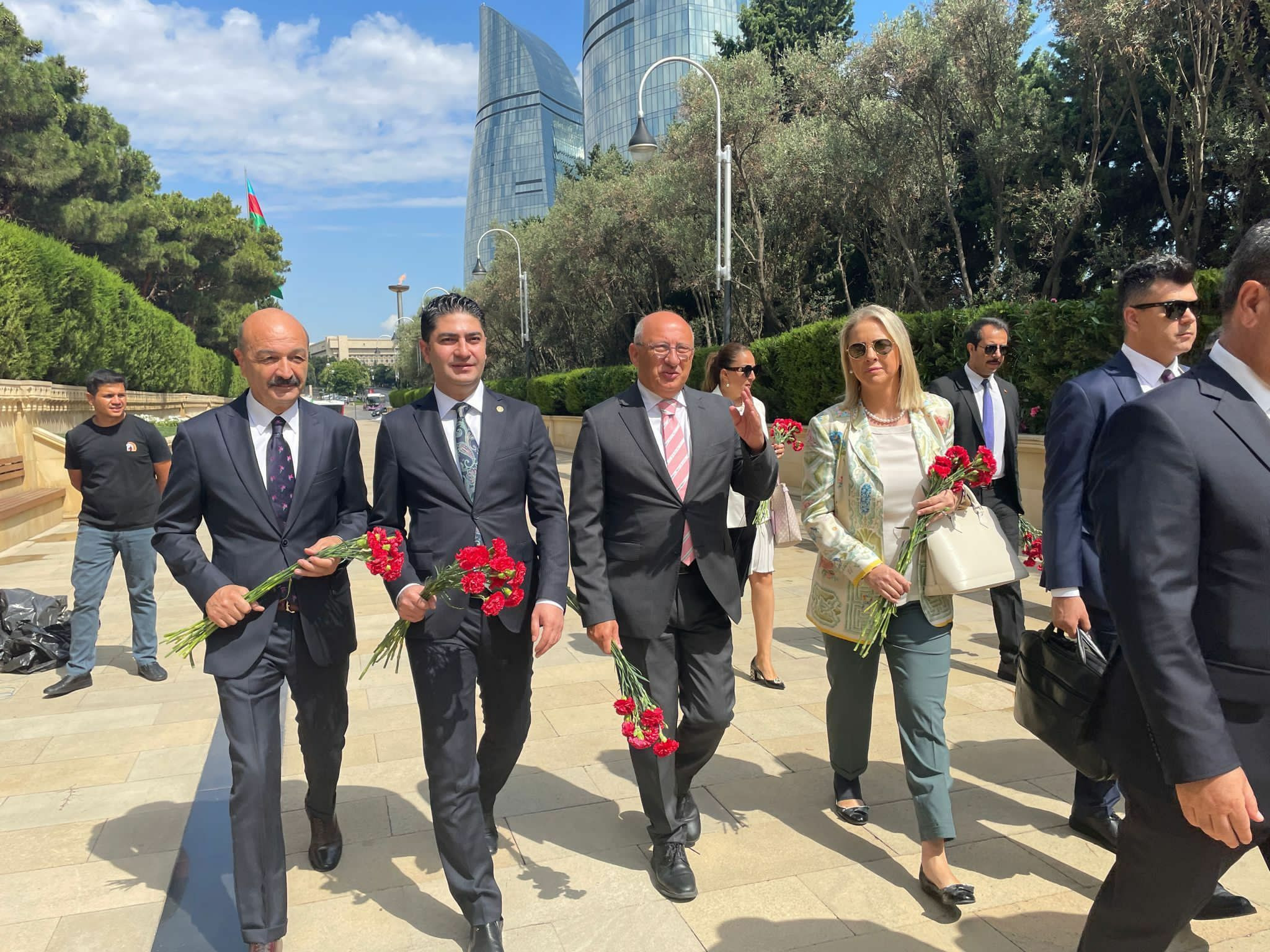 AK Partili Çankırı Bakü’den Seslendi: “Azerbaycan kırmızı çizgimizdir”