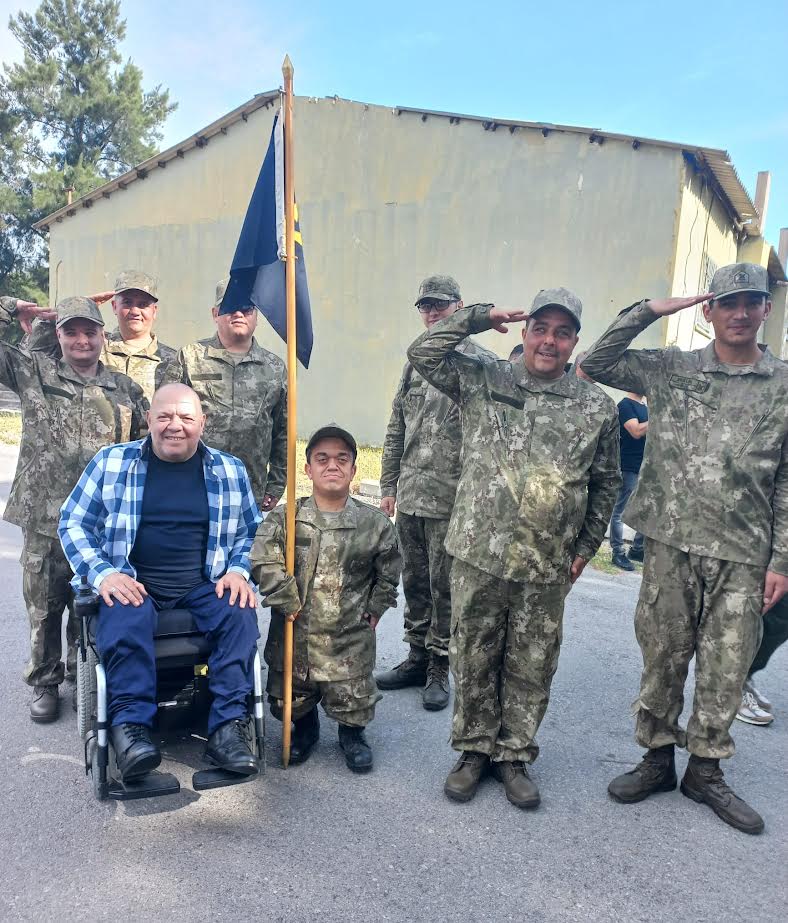Balçovalı “Özel Askerler” kışlaya uğurlandı