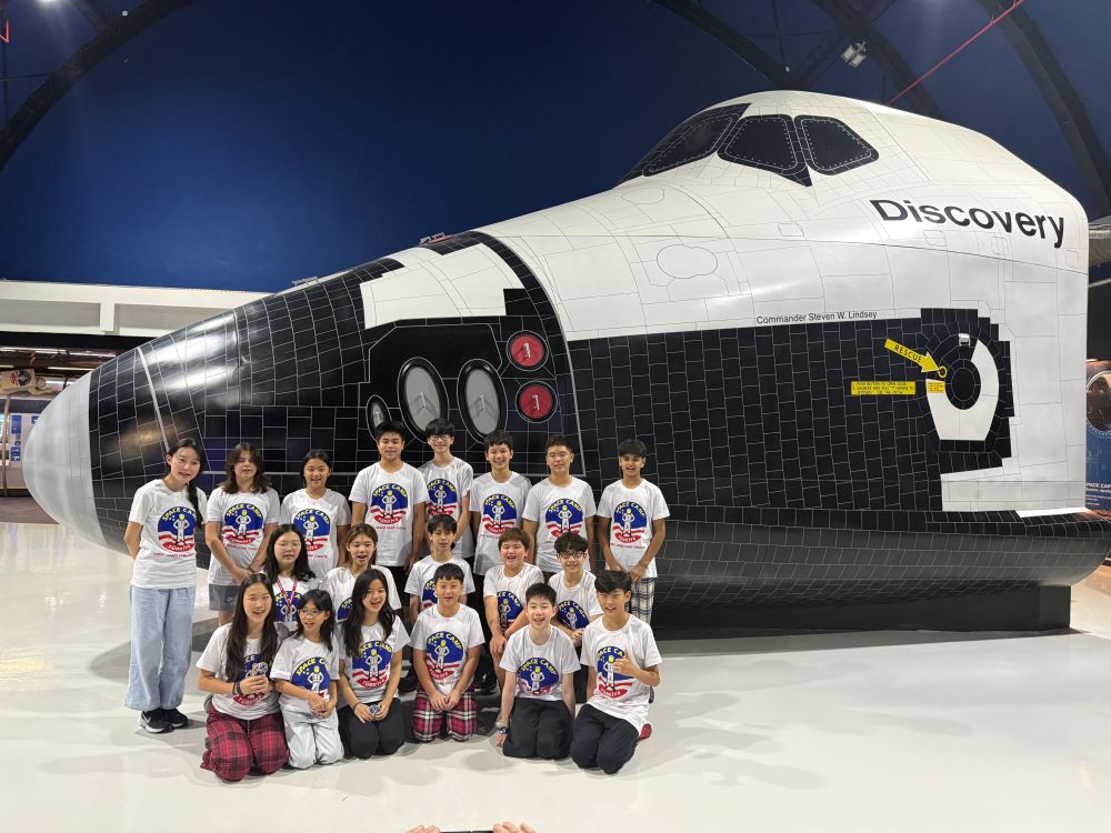 Uzay Kampı İçin Hanoi’den İzmir’e 8 Bin Kilometre Yol Kat Ettiler