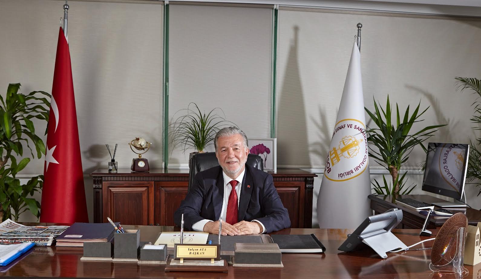 Çalışma Bakanı Işıkhan esnaf için İzmir’e geliyor…  Esnafın Yeni Başkanı ATA,  işe hızlı başladı…