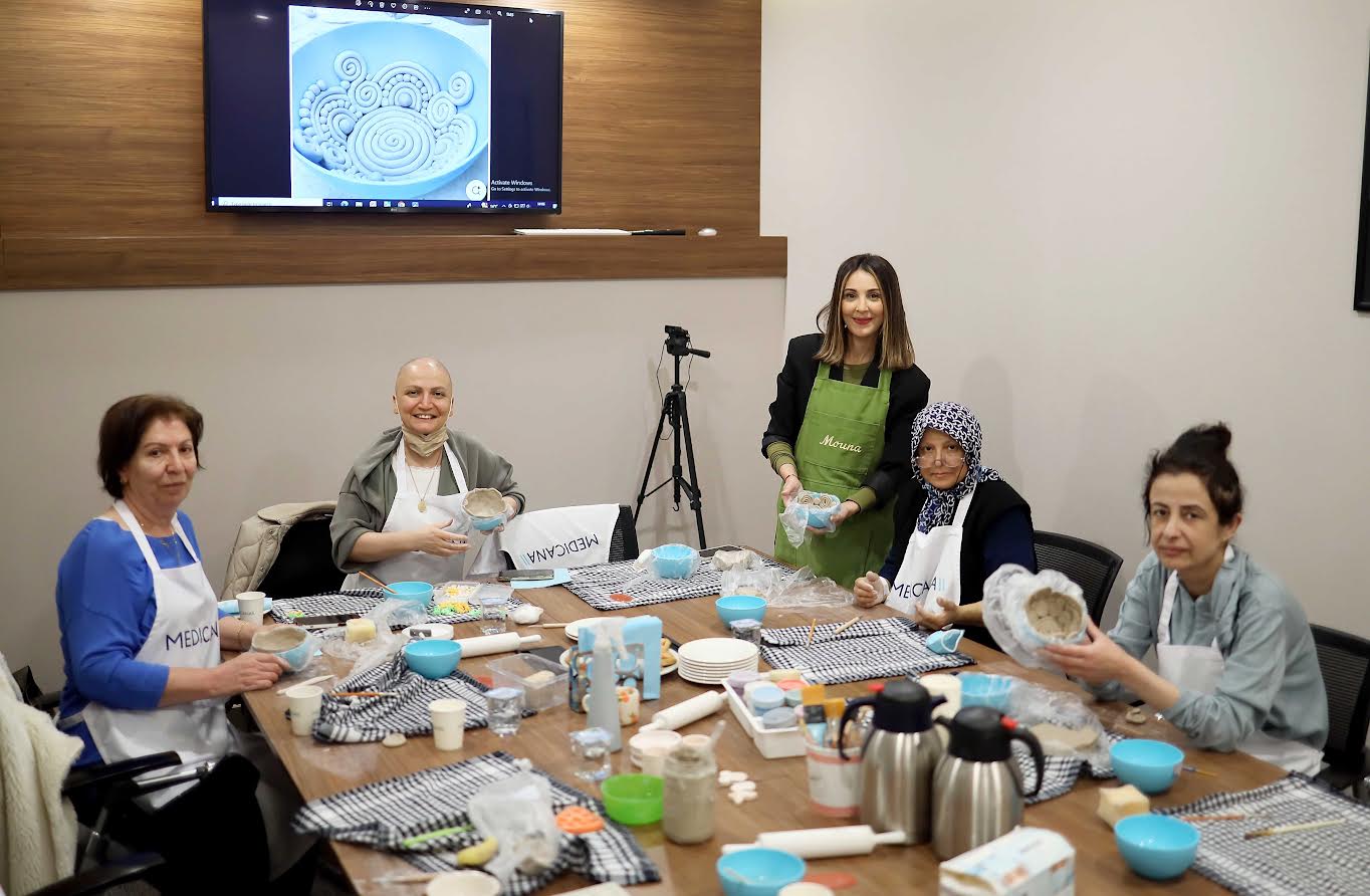 ONKOLOJİ HASTALARI SERAMİK ATÖLYESİNDE BULUŞTU